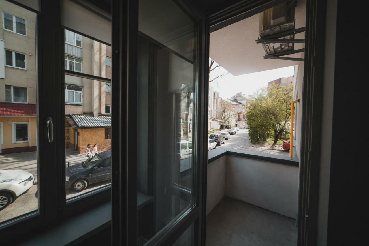 Kostjukowski Nizhynska 17 Apartment *